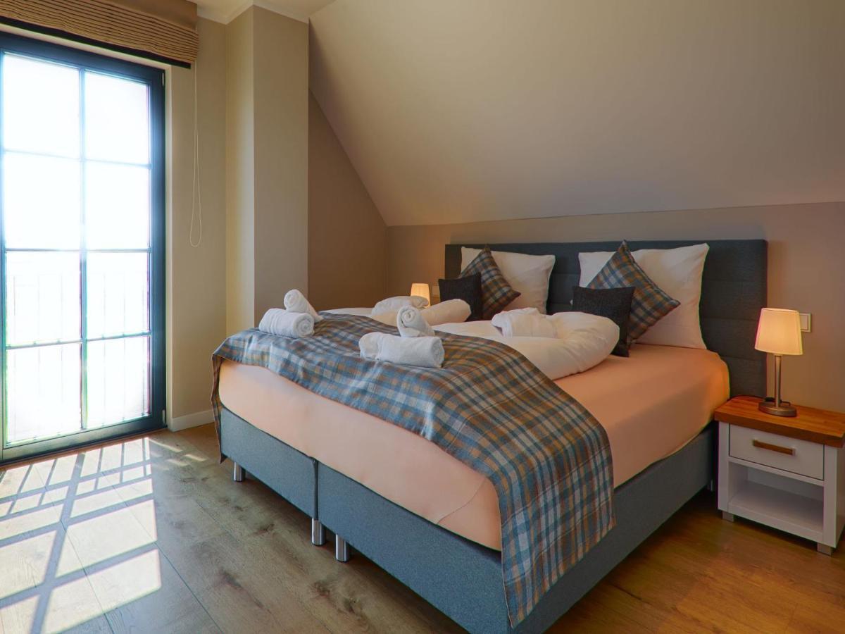 Reetland Am Meer - Premium Reetdachvilla Mit 3 Schlafzimmern, Sauna Und Kamin F23 Dranske Extérieur photo
