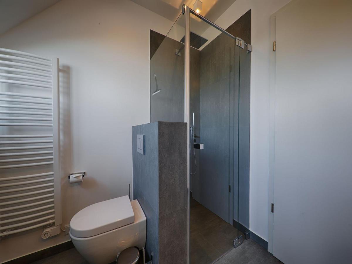 Reetland Am Meer - Premium Reetdachvilla Mit 3 Schlafzimmern, Sauna Und Kamin F23 Dranske Extérieur photo